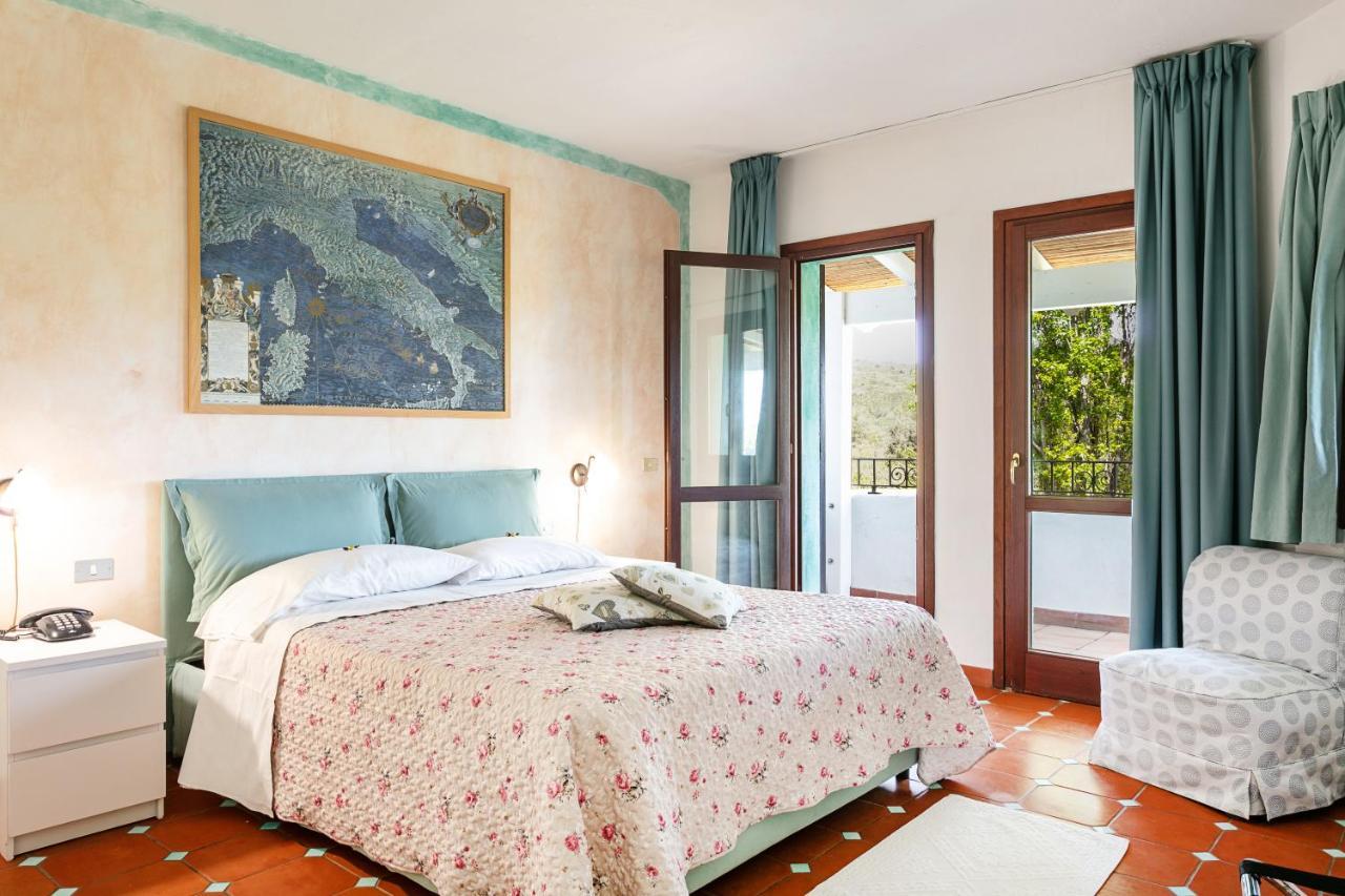 Hotel Stefania Boutique Hotel By The Beach Olbia Rum bild