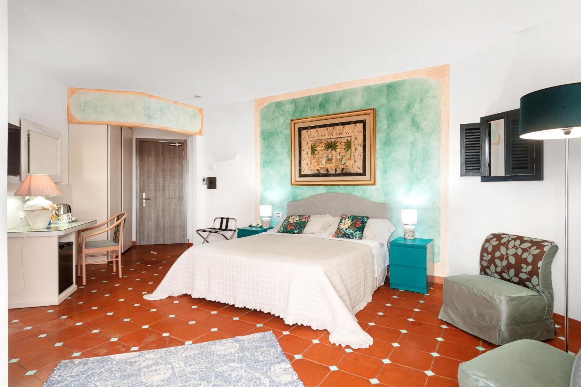 Hotel Stefania Boutique Hotel By The Beach Olbia Exteriör bild